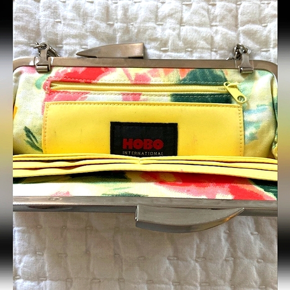 Hobo Hayward Clutch - Picture 2 of 3